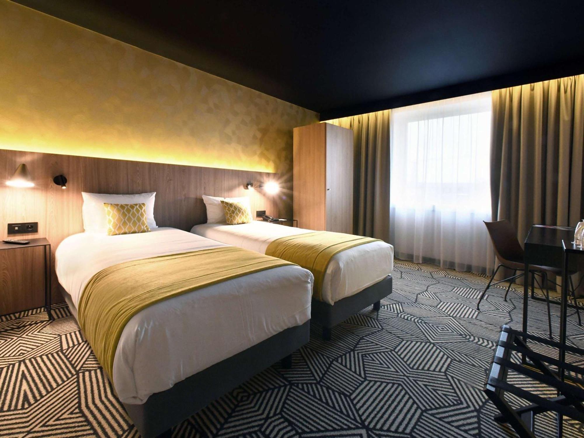 Mercure Arras Centre Gare Εξωτερικό φωτογραφία